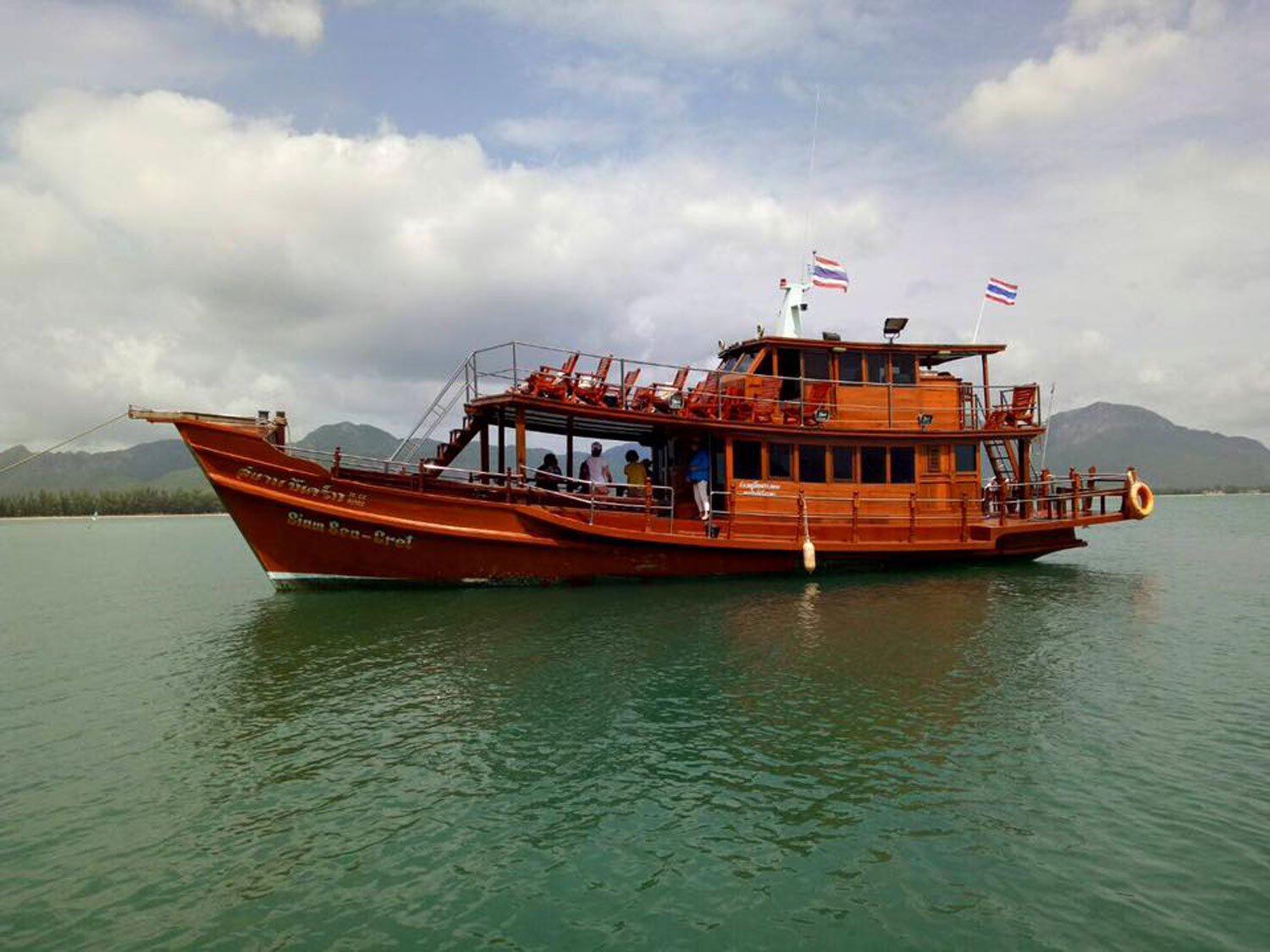 Sea Cruise by Siam Sea Cret [ join tour ] ( HH27 )